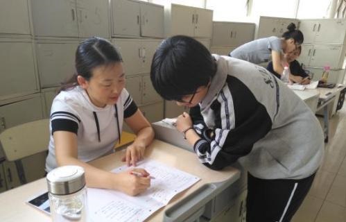 高考天數(shù)“余額”不足10天 一線老教師來(lái)支招